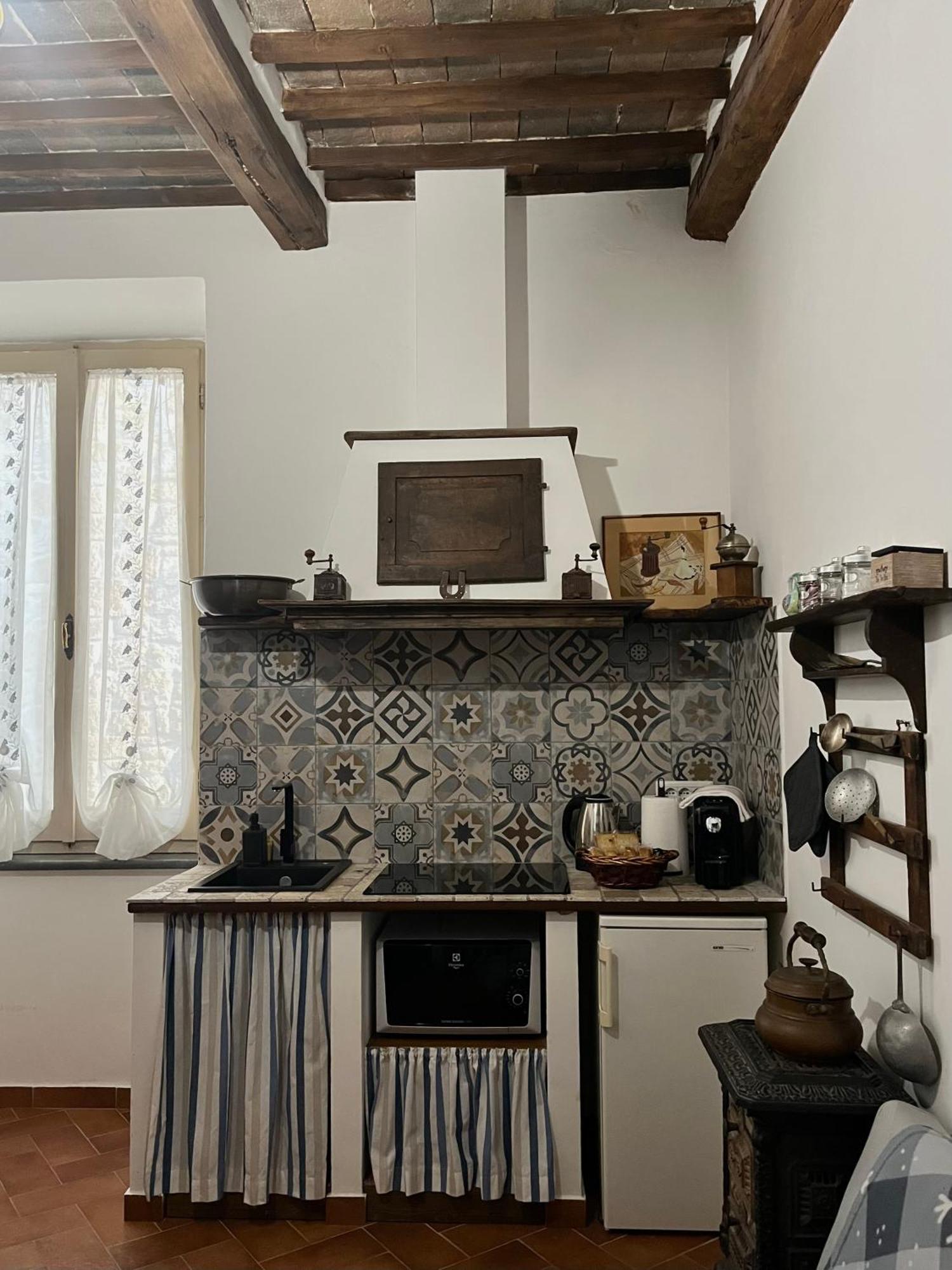 Il Girasole Storico Apartment Pitigliano Exterior foto